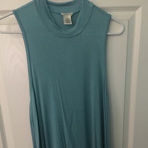 Wet Seal flowy mock neck tank